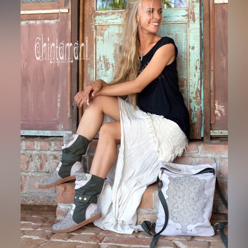 New Chintamani Boho Boots in Gray and Tan size 10/41